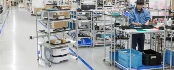 omron-smart factory mobile-robot