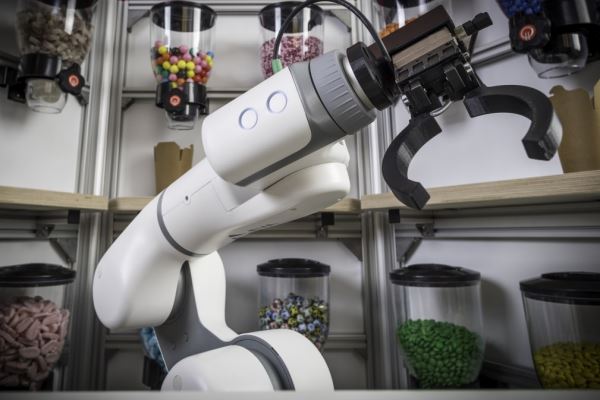 Robotics-start-up-Karakuri-delivering-personalisation-with-Ocado-investment