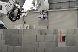 Hadrian bricklaying robot hits new heights article image