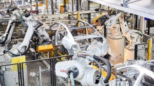 Global industrial robot sales continue to soar article image